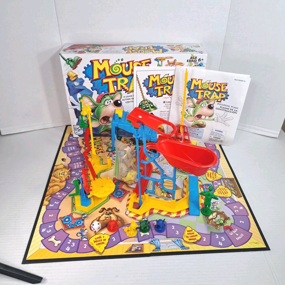 Mouse Trap Board Game Milton Bradley Hasbro 2005 Complete in Box Family Game